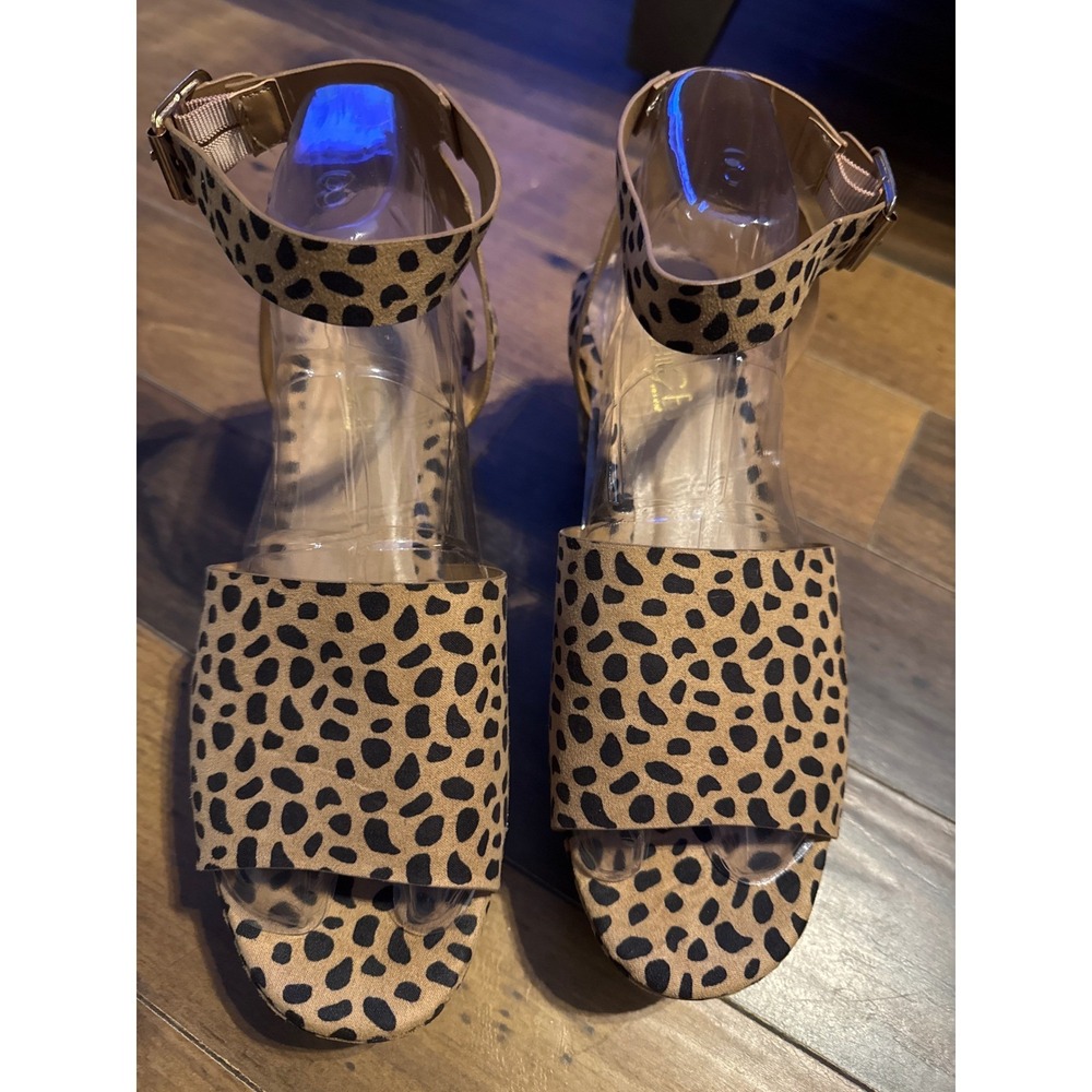 Rouge Platform Sandals Women's Size 9 Cheetah Print Ankle‎ Strap Chunky Heels